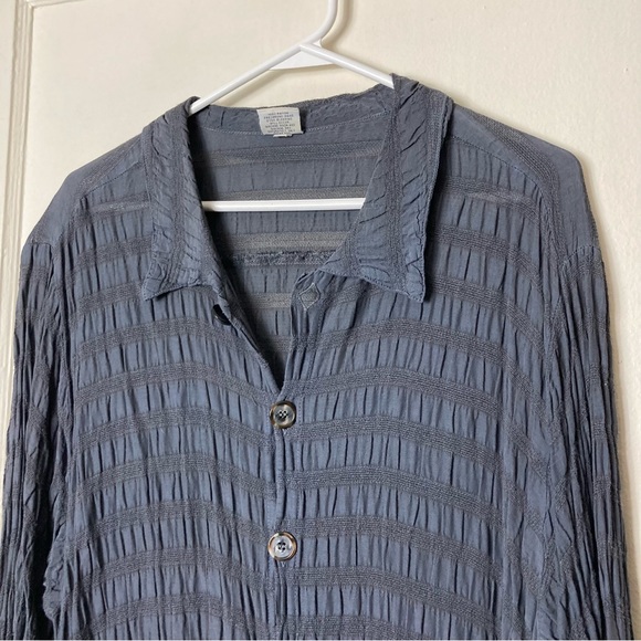 CP Shades gray crinkle texture long tunic button up womens L - Picture 3 of 9